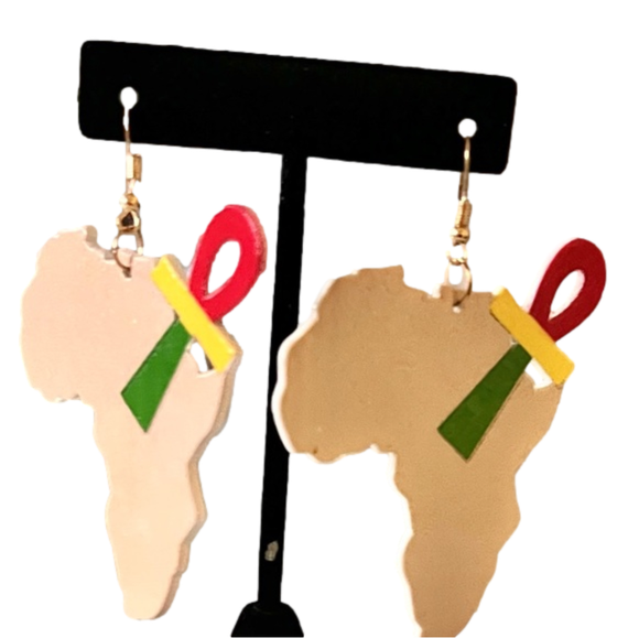 Afrocentric Women African Map Wooden Shaped Wood Dangle Earrings - Picture 1 of 5